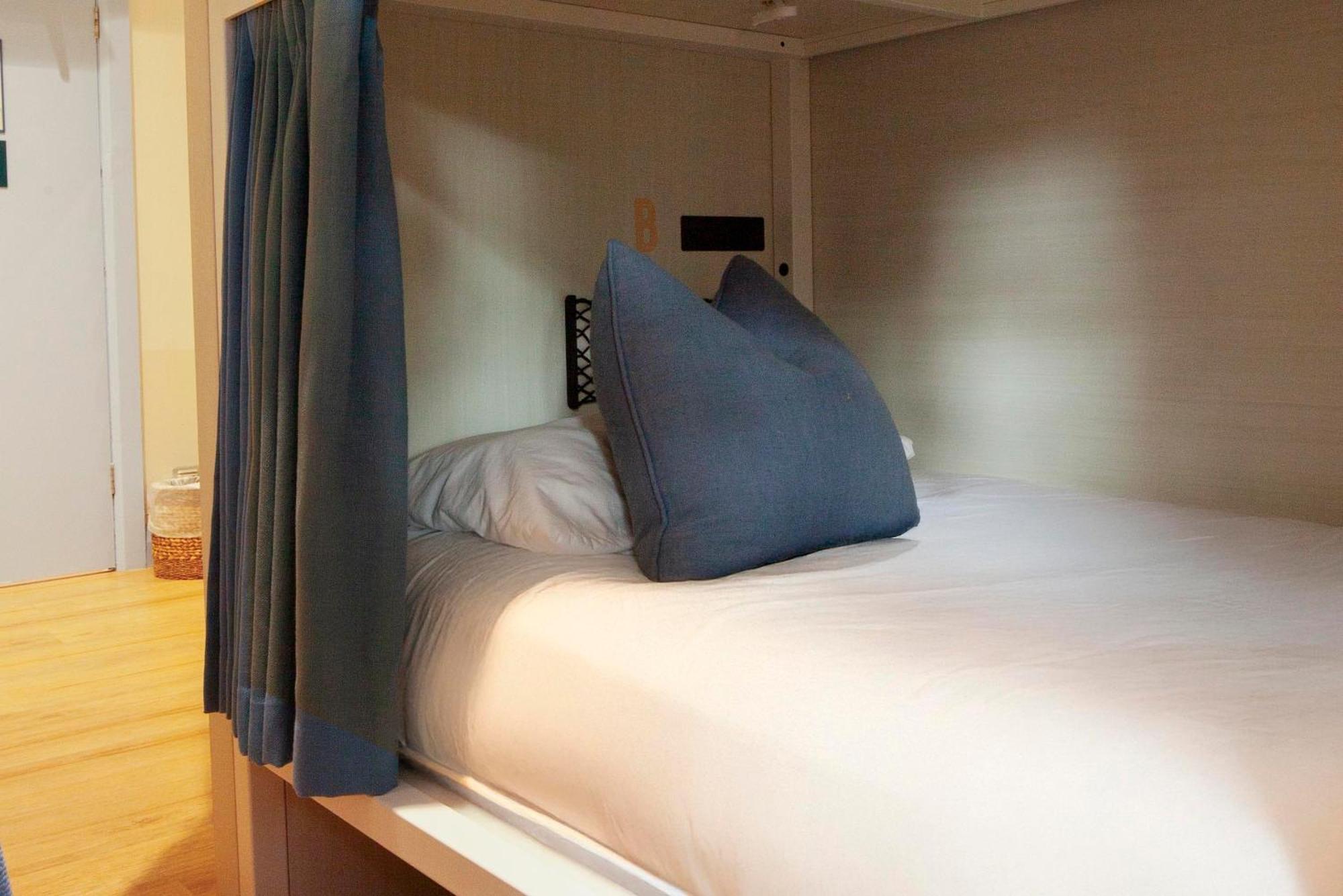 Little Drifter Bondi Hostel Сидни Екстериор снимка